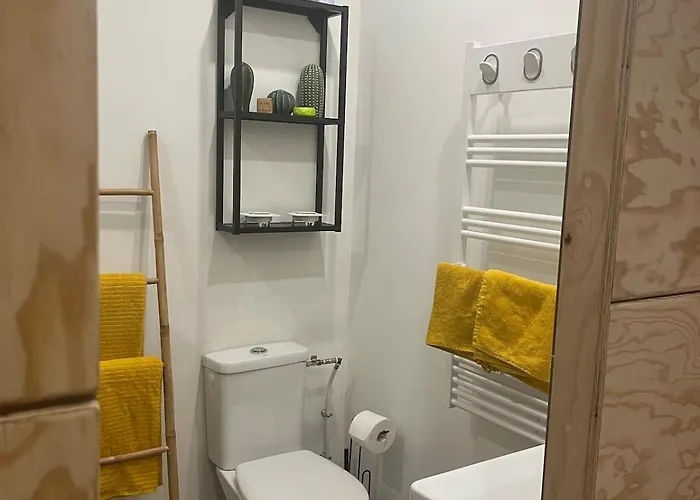 Eden Apartment